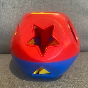 Tupperware Shape O Toy